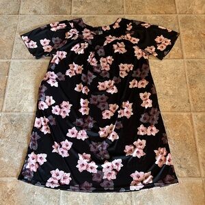 CASUAL TIME FLORAL NIGHTIE/ HOUSE DRESS